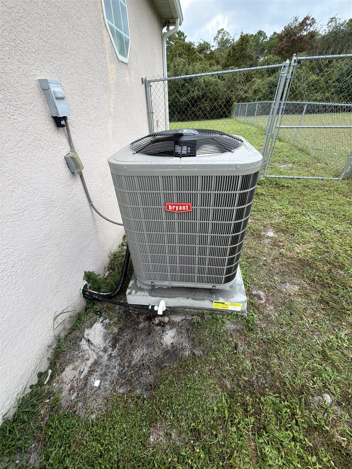 Joe's new Bryant 2.5-ton heat pump outside his Deltona home